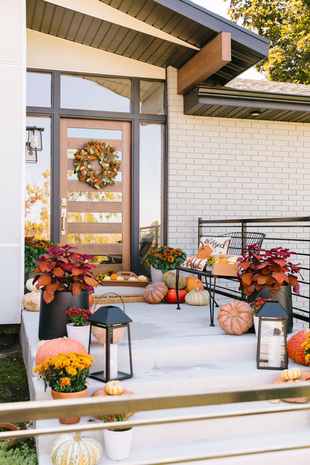 fall decor, front porch decor, welcome mat, greenery, pumpkins
